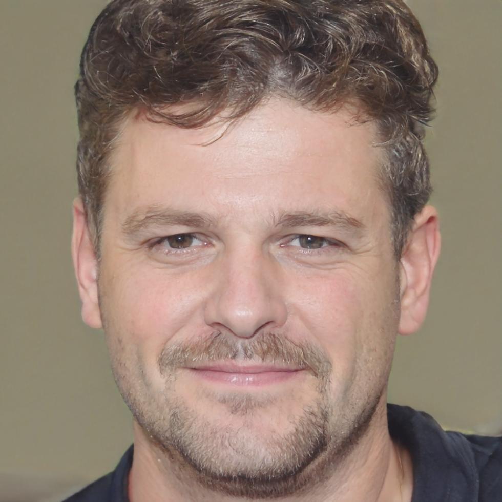 Finanzanalyst Tobias Reinhardt